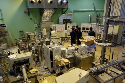 陽子線マイクロ量子ビーム施設を見学