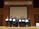表彰状を手にした李 惠子連携大学院生