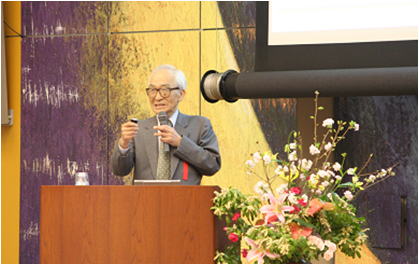 佐藤文隆議長：特別記念講演「英国科学史漫歩：核イオン」