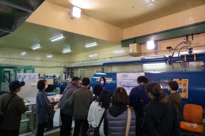 技術員の説明を聞きながら見学ができます！