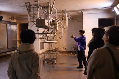 ビームの照射室の中に入れるんです！