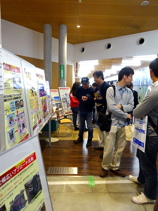 大学文化祭にての画像