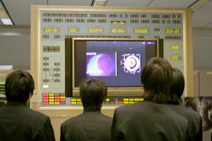 JT-60中央制御室見学の画像2