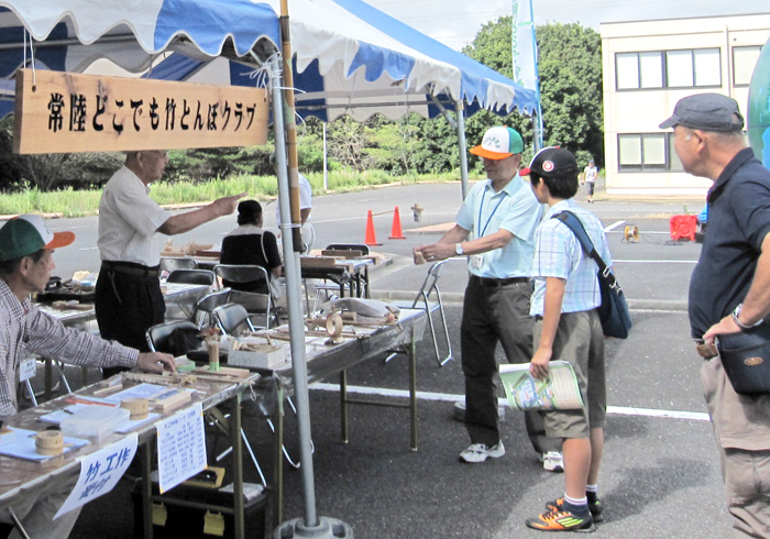 常陸どこでも竹とんぼクラブさんのブース